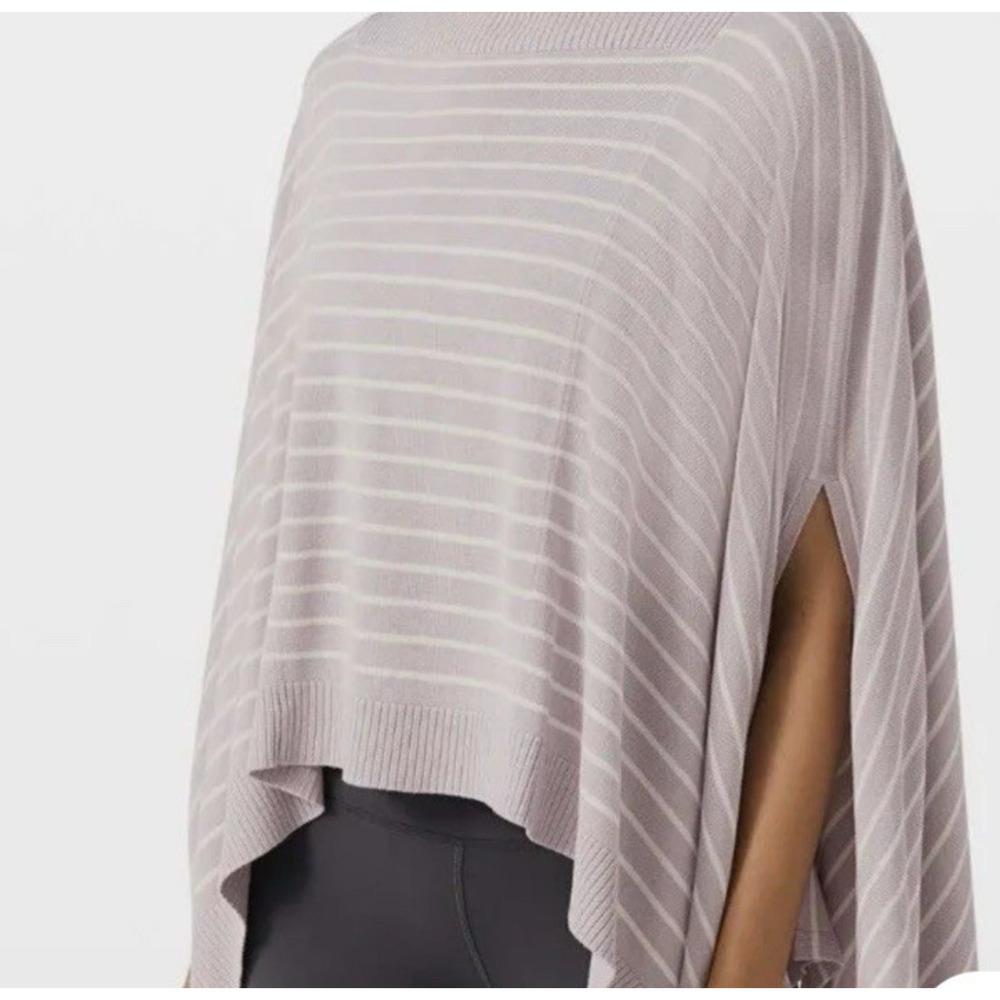 Lululemon Forward Flow Pullover Purple Striped Poncho Women One Size‎